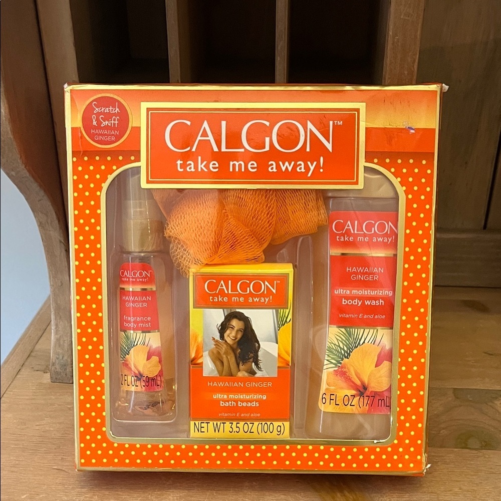 Calgon Take Me Away Gift Set Hawaiian Ginger Body Mist Bath Beads Body Wash Pouf